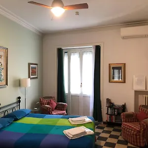 Tourist Flat - A Due Passi , Rome Italy